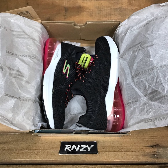 NEW Skechers Go Run Air Flyknit - Picture 8 of 9